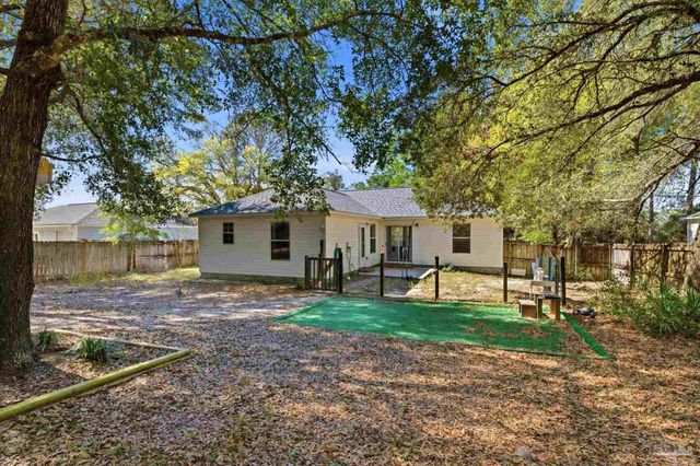 7312 Gordon Evans Rd, Navarre, FL 32566