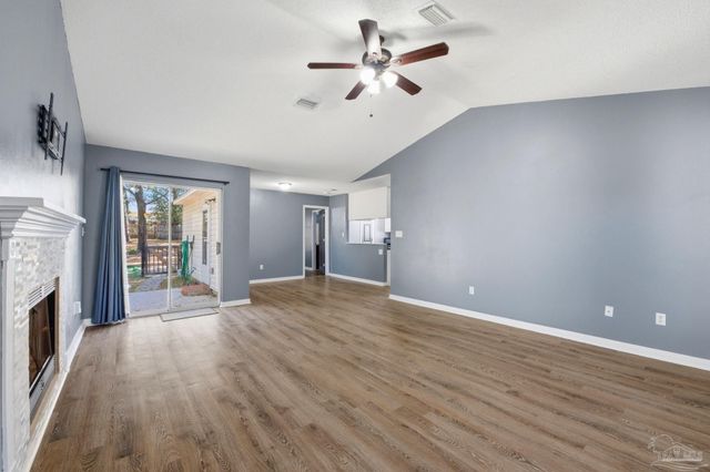 7312 Gordon Evans Rd, Navarre, FL 32566