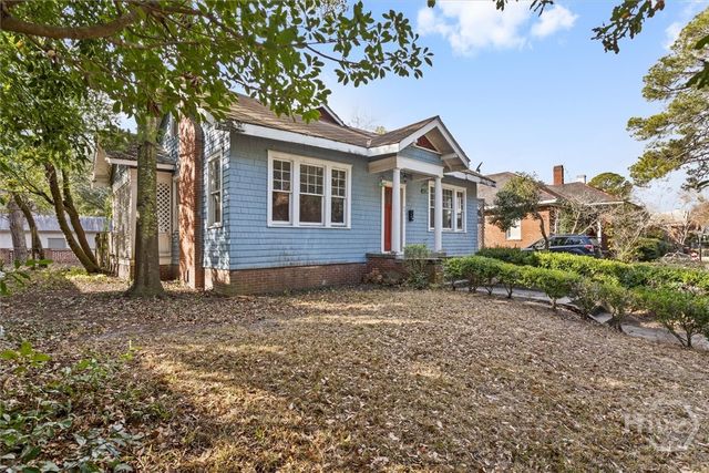 221 E 49th Street, Savannah, GA 31405