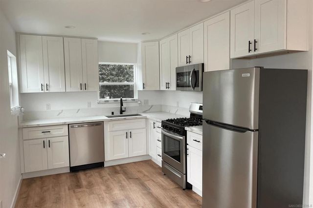 6737 Thomson Ct, San Diego, CA 92111