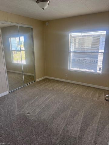 947 Strongbox DR, North Fort Myers, FL 33917