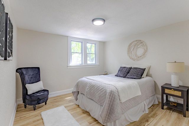 1512 E Oklahoma AVENUE, Milwaukee, WI 53207