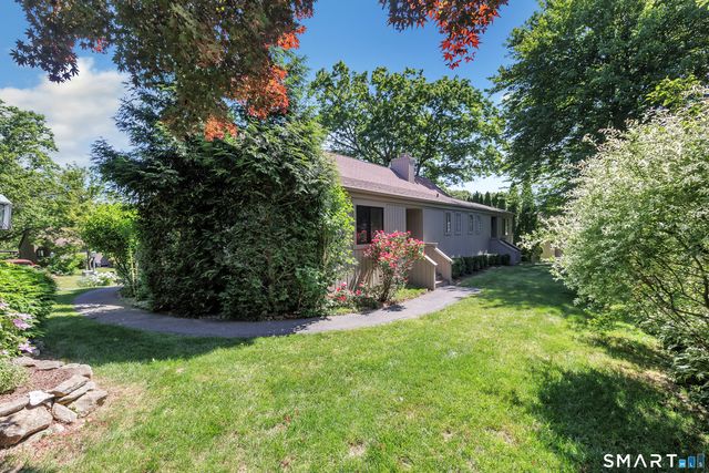 493 Pawnee Lane B, Stratford, CT 06614