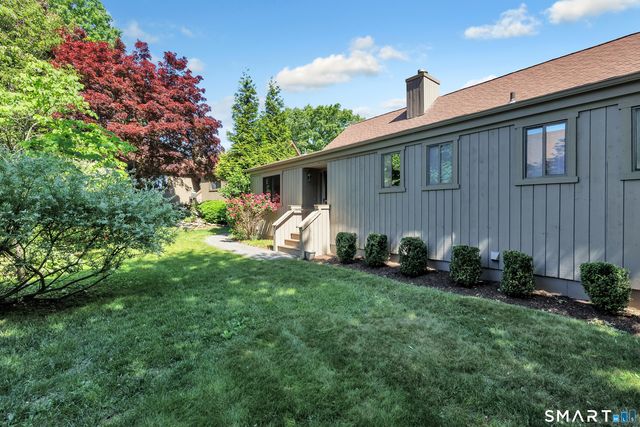 493 Pawnee Lane B, Stratford, CT 06614