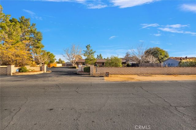 14415 Erie, Apple Valley, CA 92307