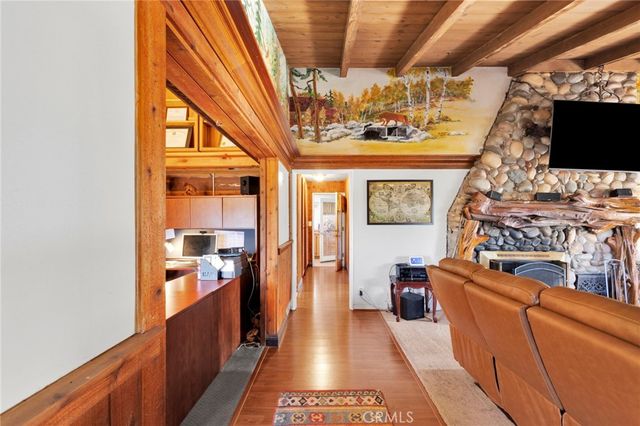 14415 Erie, Apple Valley, CA 92307