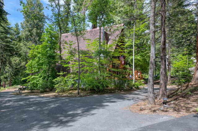 42312 Hanging Branch Road, Shaver Lake, CA 93664