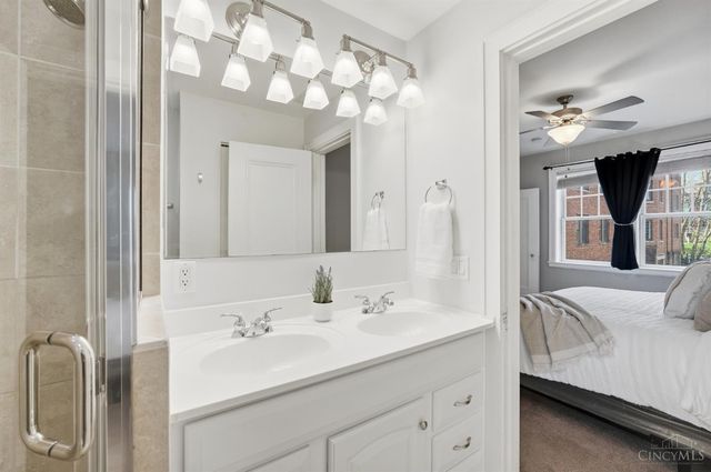 2324 Park Avenue, Cincinnati, OH 45206