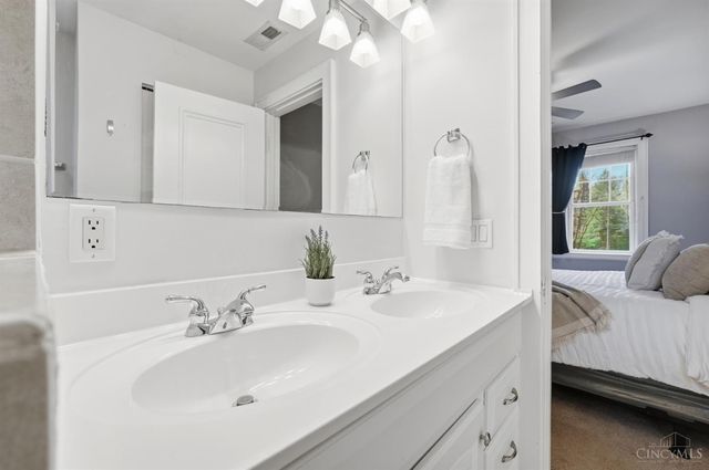 2324 Park Avenue, Cincinnati, OH 45206