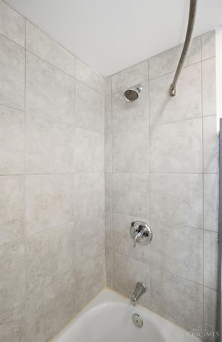 2324 Park Avenue, Cincinnati, OH 45206