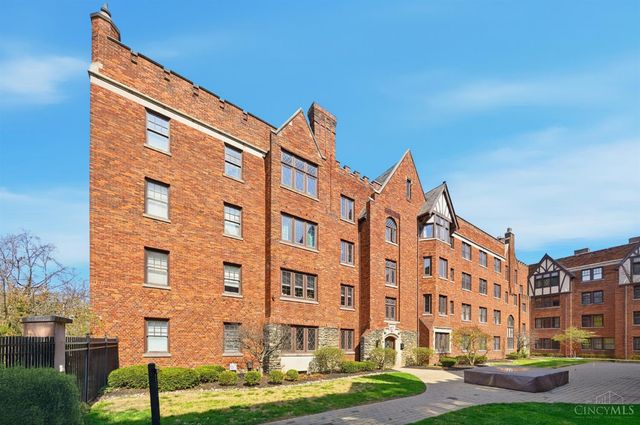 2324 Park Avenue, Cincinnati, OH 45206