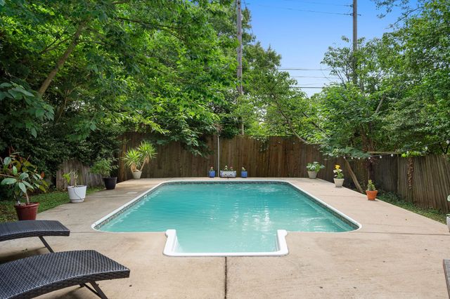 109 Rudolph Dr, Clarksville, TN 37040