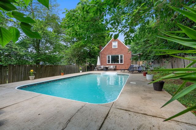 109 Rudolph Dr, Clarksville, TN 37040