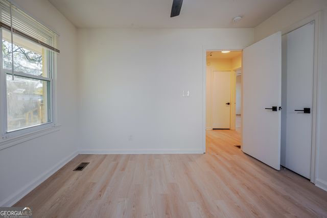 843 White Oak Drive, Forest Park, GA 30297