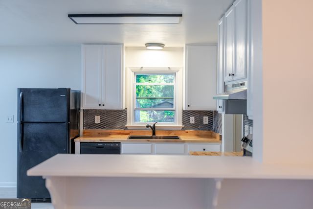 843 White Oak Drive, Forest Park, GA 30297