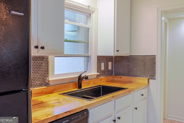 843 White Oak Drive, Forest Park, GA 30297