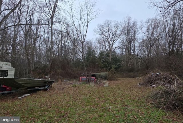 305 MAIN ST, Newport, NJ 08345