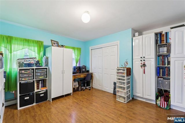 300 Spring Valley Road, Paramus, NJ 07652