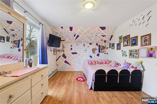 300 Spring Valley Road, Paramus, NJ 07652