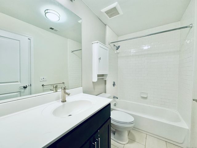 60 Merrell Avenue 60, Stamford, CT 06902