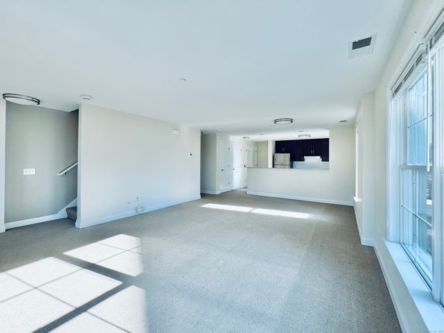 60 Merrell Avenue 60, Stamford, CT 06902