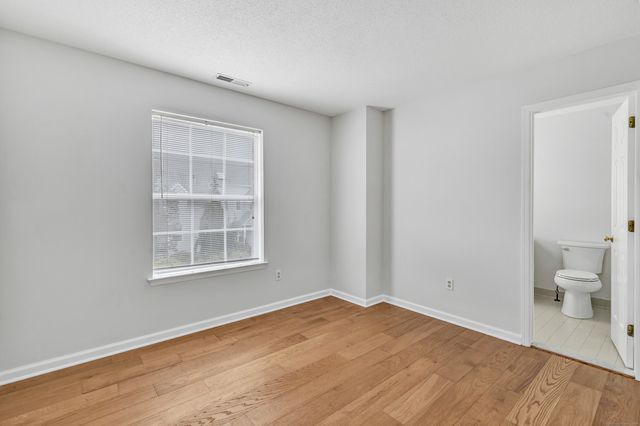 510 Foxboro Drive 510, Norwalk, CT 06851