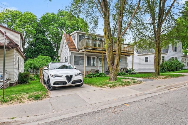 307 Park Street, St. Joseph, MI 49085