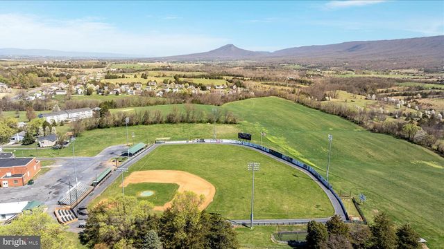 139 TEE CT, New Market, VA 22844