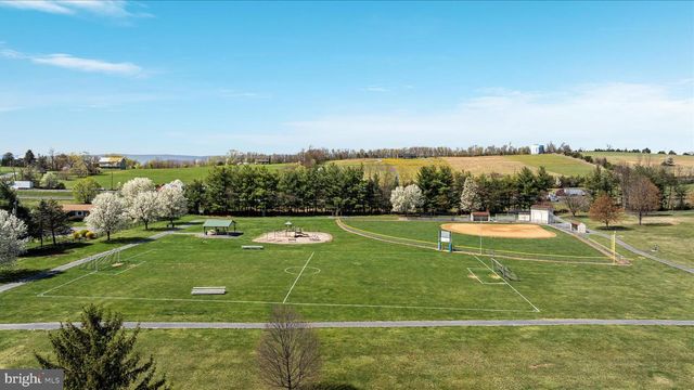 139 TEE CT, New Market, VA 22844