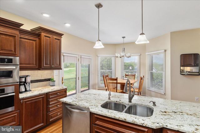 139 TEE CT, New Market, VA 22844