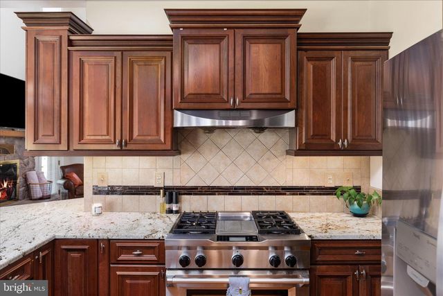 139 TEE CT, New Market, VA 22844