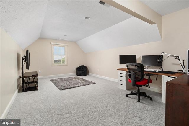 139 TEE CT, New Market, VA 22844