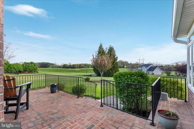 139 TEE CT, New Market, VA 22844