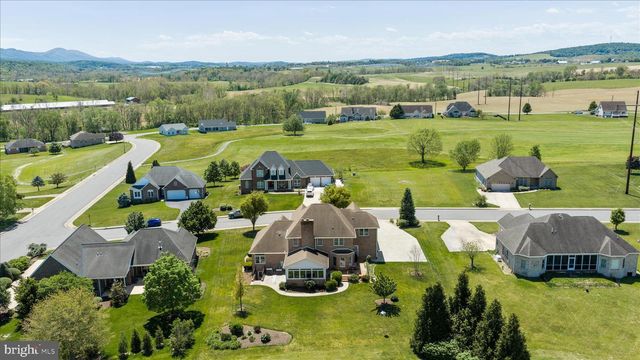 139 TEE CT, New Market, VA 22844