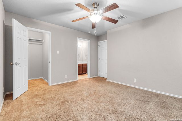 8715 DOVE OAK LN, San Antonio, TX 78254