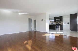 8324 Barnsley Avenue, Los Angeles, CA 90045
