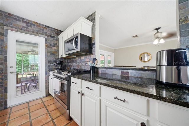 8095 ROSE AVENUE, Orlando, FL 32810