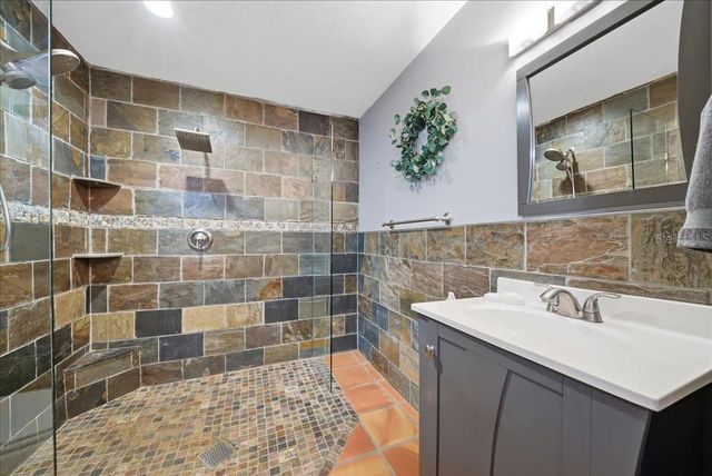 8095 ROSE AVENUE, Orlando, FL 32810
