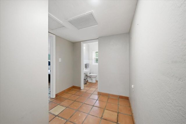 8095 ROSE AVENUE, Orlando, FL 32810