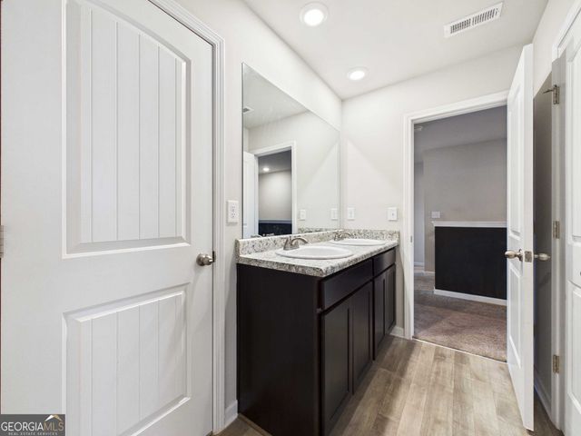 197 Stocks Circle, West Point, GA 31833