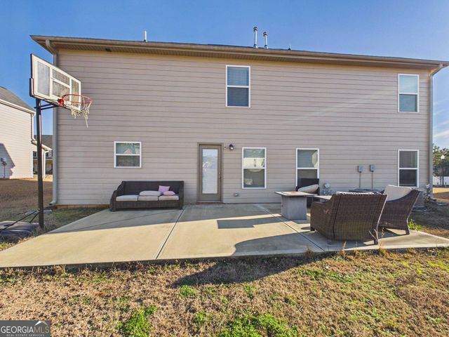 197 Stocks Circle, West Point, GA 31833