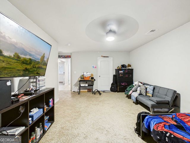 197 Stocks Circle, West Point, GA 31833