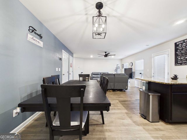 197 Stocks Circle, West Point, GA 31833