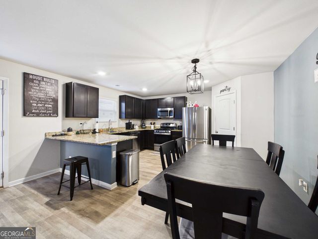 197 Stocks Circle, West Point, GA 31833