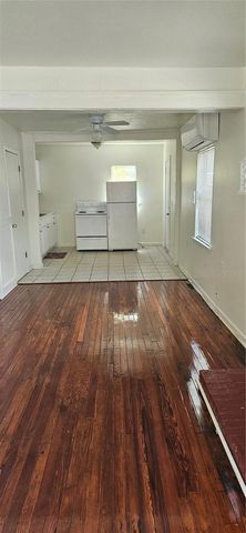 1610 27TH AVENUE N, St Petersburg, FL 33713