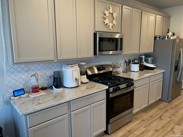 14443 Camperdown, San Antonio, TX 78245