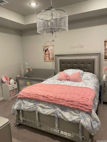 14443 Camperdown, San Antonio, TX 78245