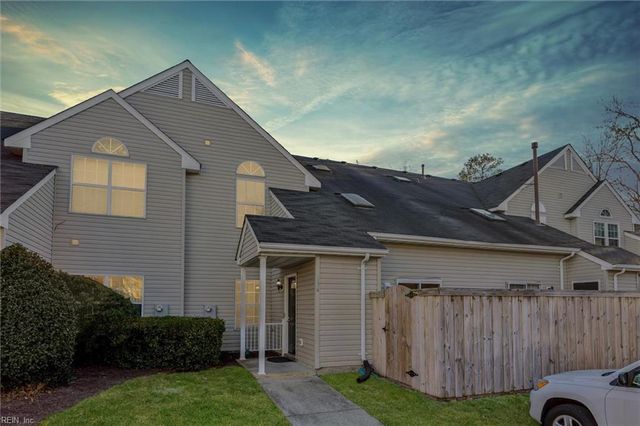 134 Nantucket PL, Newport News, VA 23606