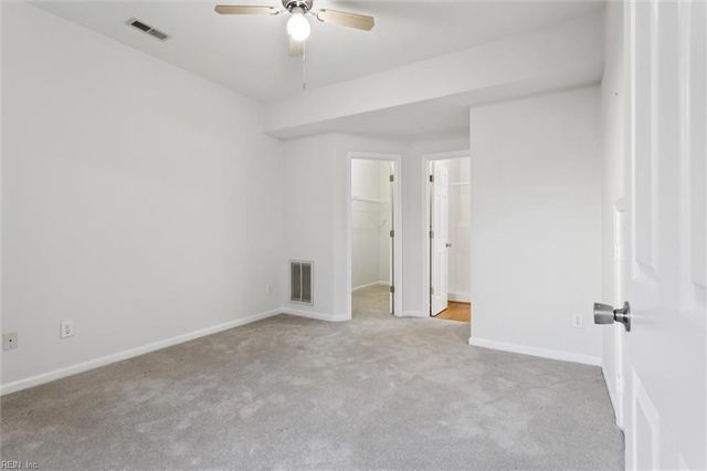 134 Nantucket PL, Newport News, VA 23606