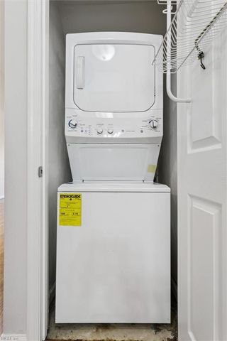 134 Nantucket PL, Newport News, VA 23606